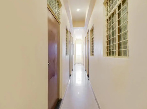 Hotel Golden by OYO Rooms