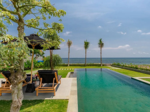 Sea View Pool House