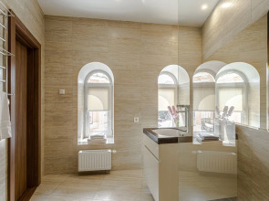 Отель Senator Maidan