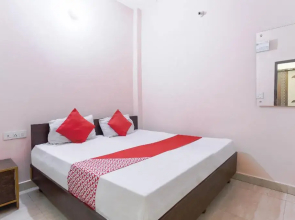 Kumar Guest House by OYO Rooms