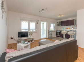 Amazing Apartment in Zdrelac With Wifi and 2 Bedrooms