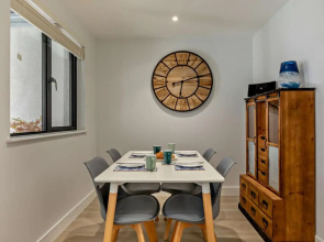 6 Middlecombe - Luxury Apartment at Byron Woolacombe, only 4 minute walk to Woolacombe Beach!