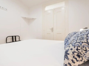 The Modern 1551 Apartment