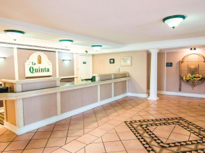 La Quinta Inn Indianapolis Airport / Lynhurst