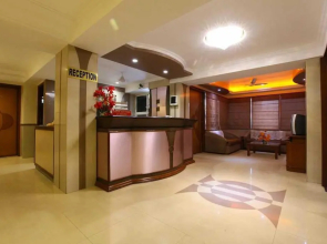 OYO 93647 Hotel Fabulous Inn