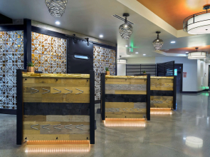 Oxford Suites Paso Robles