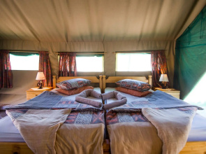 Etusis Lodge