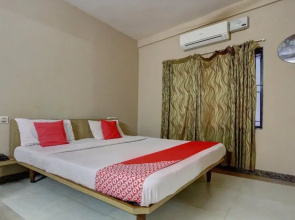 Shambhavi Hotels By OYO Rooms