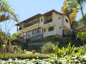 Pineapples Petrópolis | House with gourmet area