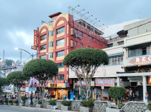 RedDoorz @ La Brea Inn Baguio