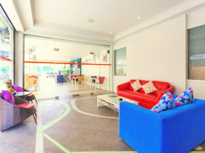 The Yim Siam Hotel