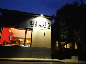 Magno Suites