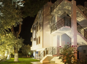 Flora Iznik Hotels & Suites