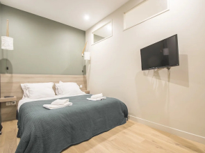 Luxury Apartment in Paris - République