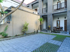 Hotel Warta Putra