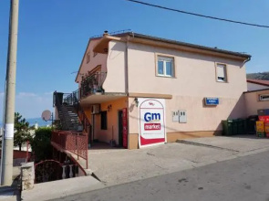 Apartments Varga