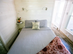 Family Style Two Bedroom Cabin #8 at Long Cove Resort bungalow
