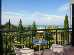 Delfinia Hotels
