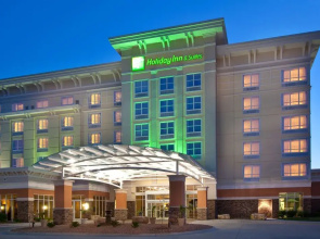 The Rewind West Des Moines, Tapestry Collection by Hilton