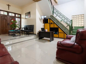 OYO 3026 Nurul Family Residence