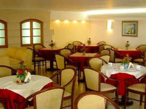 Elysee Hotel