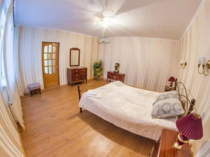 Guest House on Kamanina