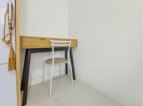Comfortble 2Br At Bassura City Apartment