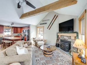 White Mountain Home Near Lakes & Kancamagus Hwy!