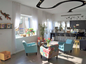 Paamonim Jerusalem Hotel