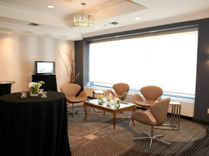 Courtyard by Marriott Downtown Toronto
