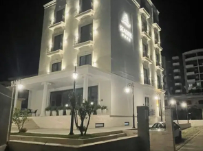 Seaside Hotel