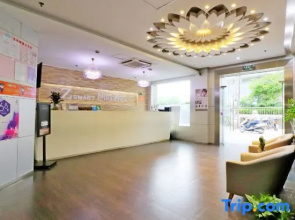 Zsmart Zhishang Hotel (Shanghai Songjiang Sports Center Metro Station Ledu)