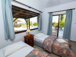 Villa Mediterranean Coast View