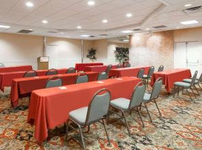 Ramada by Wyndham Newburgh/West Point