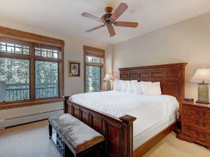 Luxurious 1 Br In River Run Village With Ski In Ski Out 1 Bedroom Condo by RedAwning