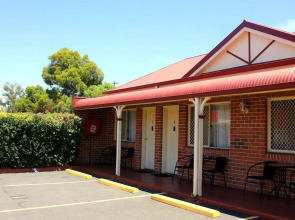 Roma Mid Town Motor Inn
