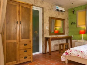 Sea Lion Beach Resort & Spa Ii