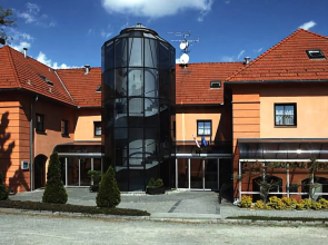 Zámecký hotel Zlatý Orel