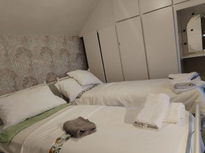 Comfortable 4-bed House in Hucknall, Nottingham
