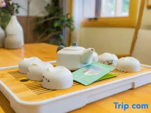 Mount Emei Jiuyue Homestay (Emeishan Scenic Area Zero Kilometer Branch)