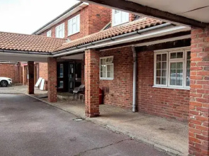 Rivenhall End Hotel