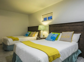 Turibana Plaza Suite 11