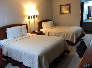 Colonial Inn