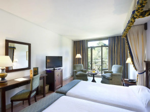 Parador De Cangas De Onis