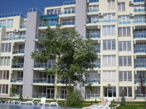 Oasis Laguna Apartments