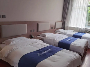 RuJia Huayi Homestay (Xianghe Zhongyi Furniture City)