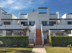 2 bed apartment on Condado De Alhama with roof solarium N5