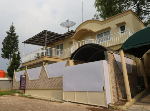 Diyar Villas Puncak H8/7