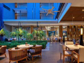 Holiday Inn Express Phuket Patong Beach Central by IHG