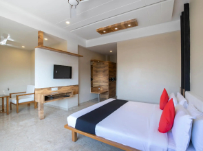 Capital O 66898 Hotel Temple View
